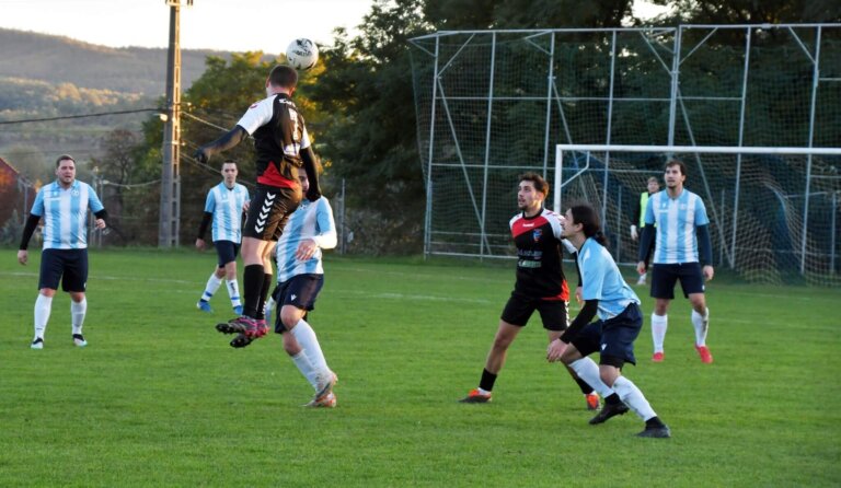 A 92. percben dőlt el a Piliscsaba javára az Ecser elleni összecsapás (forrás: Piliscsabai képek Facebook-oldal)