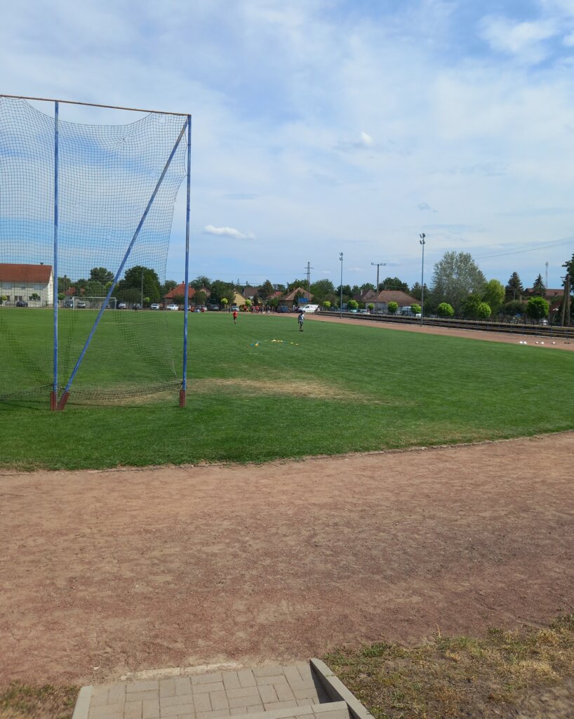 A településen szeretik a futballt a helyi szurkolók